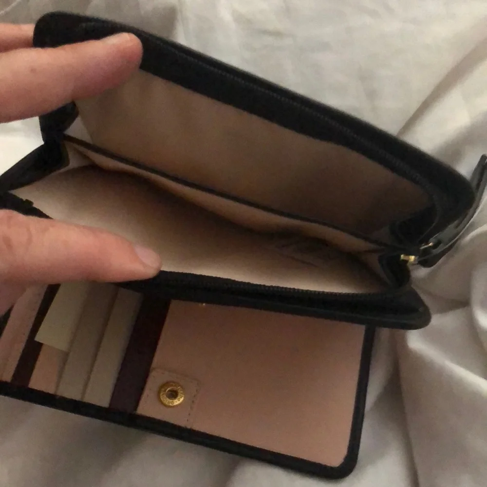 Radley London Black Wallet with Scotty Dog Logo Half Zip Half Cards New - Picture 5 of 5